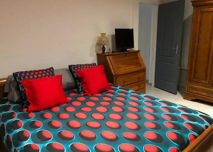 Du Duvet D'oie * Saint-Evroult-Notre-Dame-du-Bois